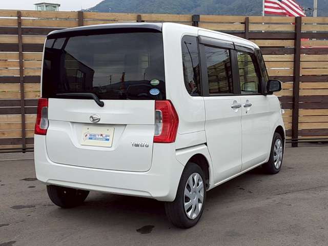 販売スタッフへお客様のご要望をお伝えください。ご要望に合った車を提案しご案内させて頂きます。