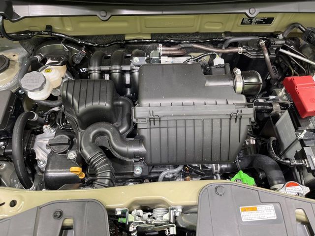 親切・丁寧な専門メカニックスタッフが応対！・車検・点検整備・事故等の修理などアフターサービスも安心。お車のカスタマイズもネクステージのサービススタッフまでご相談ください！