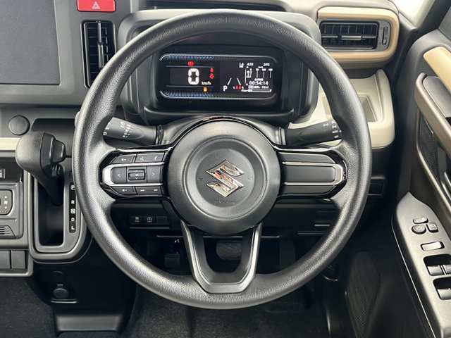 イソベモータースの車は届出済（ナンバーあり）のお車です♪納車も早いです！走行距離も数十キロ以内！1台限りの車が多いのでお早めのご検討・ご決断をオススメ致します。