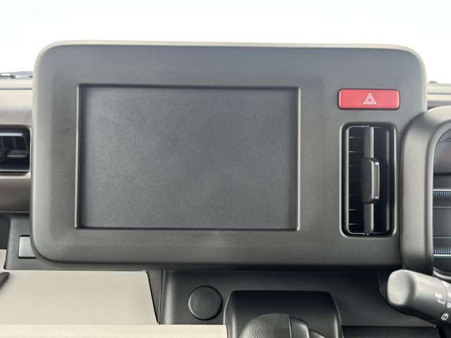 イソベモータース本店へアクセスいただき、ありがとうございます。軽自動車の「新車」「届出済未使用車」「中古車」の専門店です。オールメーカーで販売してます。群馬県高崎市にあります。