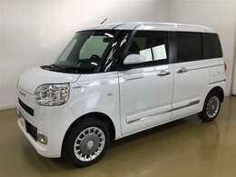 人気のパールホワイトです