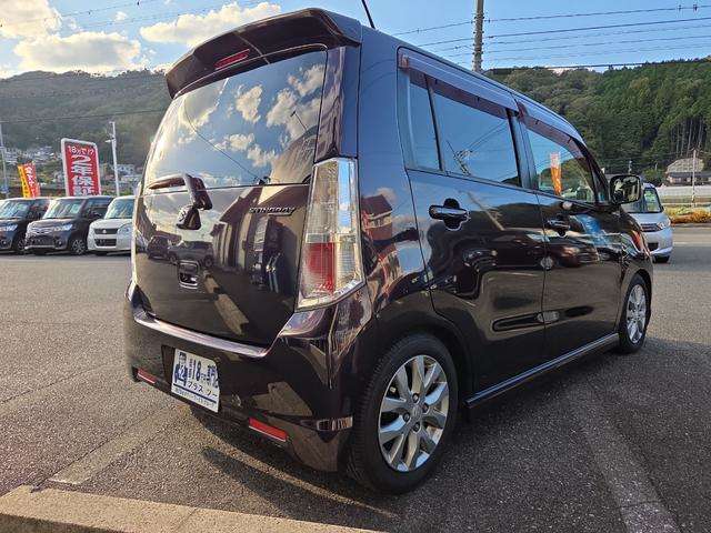 当店では自動車保険の代理店も致しております。お客様一人一人に合った自動車保険をご案内させていただきます(^^)/