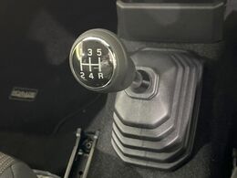 【フロア5速MT】走りの5速MT！！スポーティーな走行をお楽しみいただけます♪