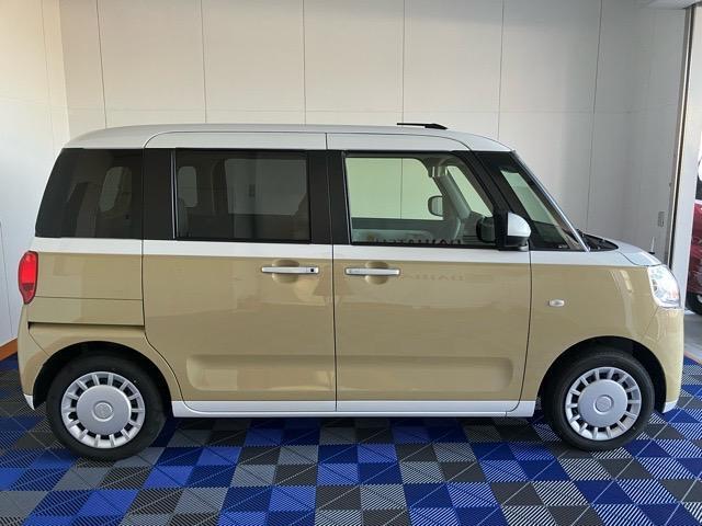 【スマートアシスト】緊急ブレーキはもちろん、標識認識機能やレーンキープコントロール、駐車時のハンドルアシスト等も加わりました！※一部メーカーオプションです。あくまでも補助的なものとなります。