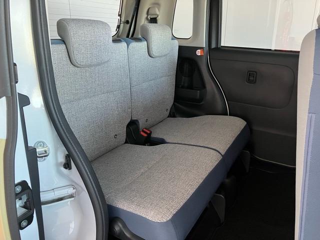 手触りの良いシート表皮が、ゆったりとくつろげる空間を演出してくれます♪