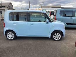 右横からの画像です