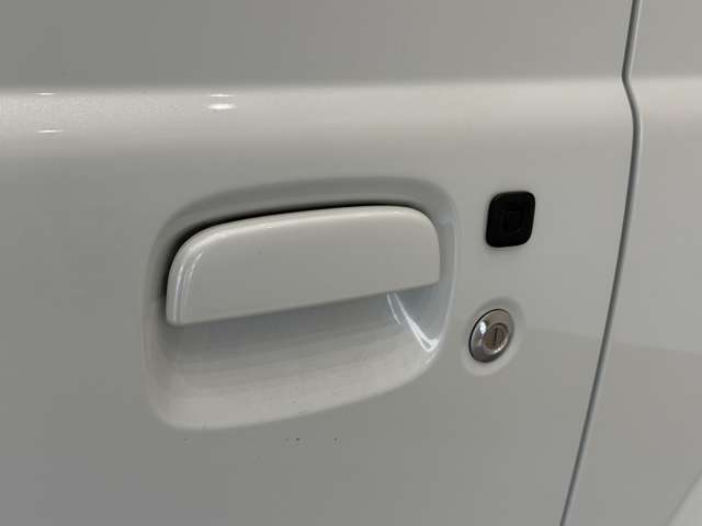 ■鈑金修理■☆キズ、へこみ等の修理もサコダ車輌にお任せください☆代車、レンタカーも豊富に揃えております☆お困りの際はぜひ一度ご相談下さい☆