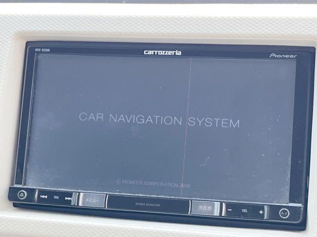 【ナビゲーション】使いやすいナビで目的地までしっかり案内してくれます。各種オーディオ再生機能も充実しており、お車の運転がさらに楽しくなります！！