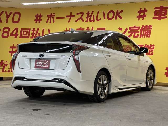 カーライフグループは1年間無料保証付！追加料金一切ありません！最長84回払まで可能！GPS無！頭金無！