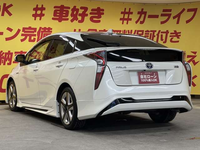 カーライフグループは1年間無料保証付！追加料金一切ありません！最長84回払まで可能！GPS無！頭金無！