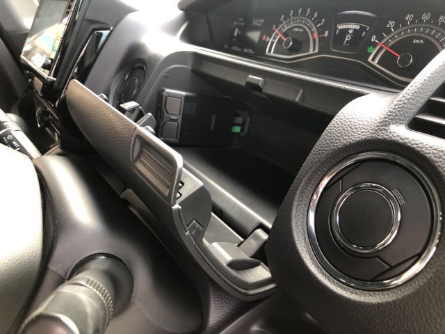 【収納スペース】よく使うものなどをすぐに収納できて便利です！