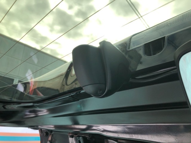 【前後ドライブレコーダー】前後でドラレコがついていて、安心です！