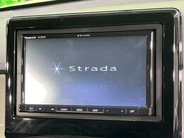 【純正ナビ】人気の純正ナビを装備。オーディオ機能も充実しており、Bluetooth接続すればお持ちのスマホやMP3プレイヤーの音楽を再生可能！毎日の運転がさらに楽しくなります！！