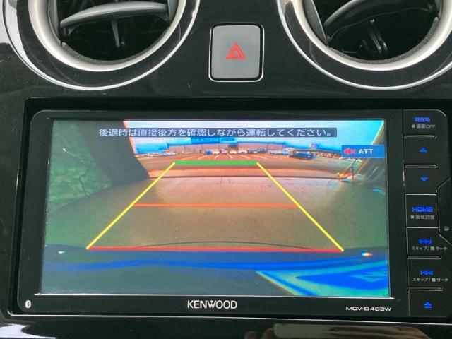 WECARSの展示場では実際に見て、触ってお車をお選びいただけます！知識の豊富な営業スタッフが様々なカーライフをご提案いたします！