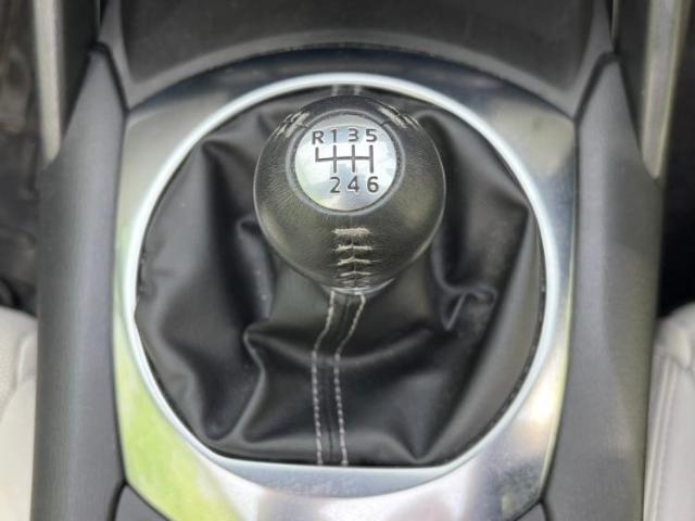 お車に合わせて無料保証以外にも、保証範囲、期間、距離を拡充させた有料保証もご用意しております！中古車の購入が初めてで不安・・・というお客様もご安心ください！