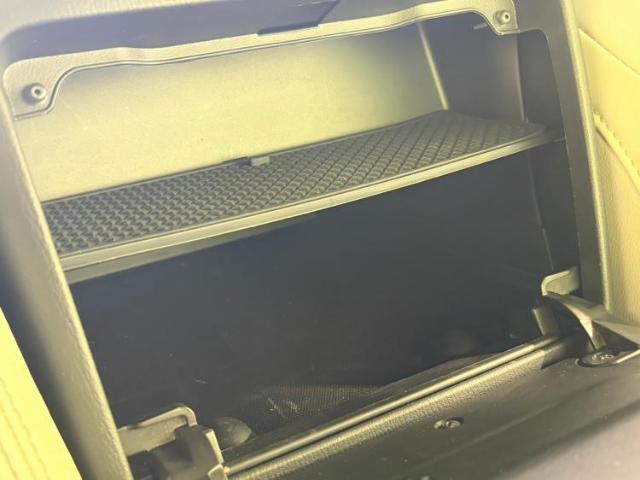 WECARS（ウィーカーズ）は全国250店舗展開！作業の都合上、車両をご覧頂けない場合がございます。来店前にお問合せ下さい