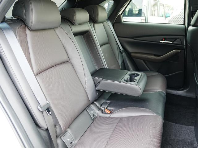 こちらのお車のご契約にはご来店での現車確認を必須条件とさせていただきます