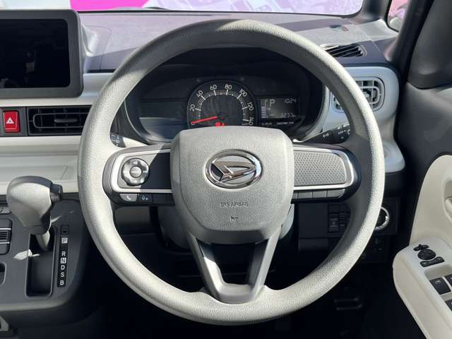 イソベモータースの車は届出済（ナンバーあり）のお車です♪納車も早いです！走行距離も数十キロ以内！1台限りの車が多いのでお早めのご検討・ご決断をオススメ致します。