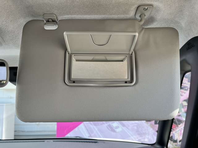 昭和51年の創業です。関東運輸局指定整備工場を完備してます。ISO9001認定の工場で車検・一般整備・板金でお客様をサポートしております。レンタカーも貸出し可能です。土日も1日車検OKです♪