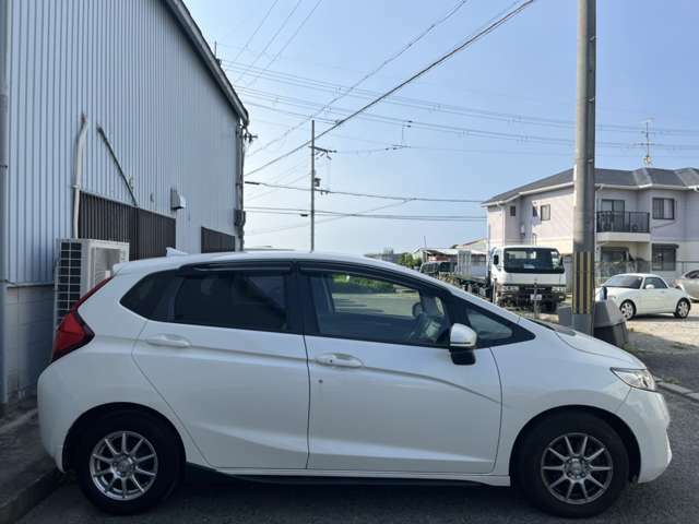 お車をお探しのお客様、ご購入までの流れや疑問点など一つ一つ丁寧にご説明させていただきます。　お客様にご納得頂ける一台を一緒にお探しさせて頂ますので、当店へ是非どうぞ！