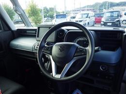 握りやすいウレタンステアリング。清潔に保っております。