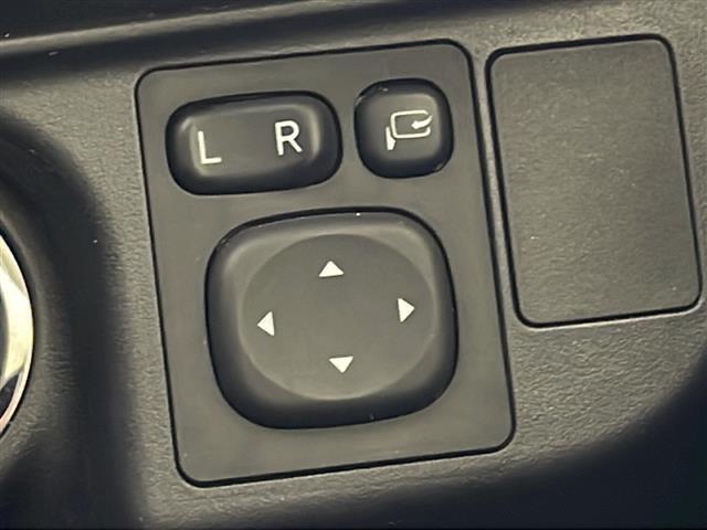 【運転席操作部】快適なドライブを楽しむための機能が装備されています！運転席から触れるので、使いやすいです！除菌プランいれていただくと、さらに清潔で安心していただけます！