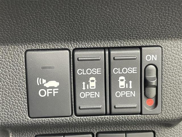 【運転席操作部】快適なドライブを楽しむための機能が装備されています！運転席から触れるので、使いやすいです！除菌プランいれていただくと、さらに清潔で安心していただけます！
