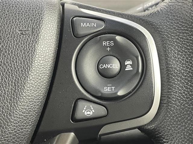 【運転席操作部】快適なドライブを楽しむための機能が装備されています！運転席から触れるので、使いやすいです！除菌プランいれていただくと、さらに清潔で安心していただけます！
