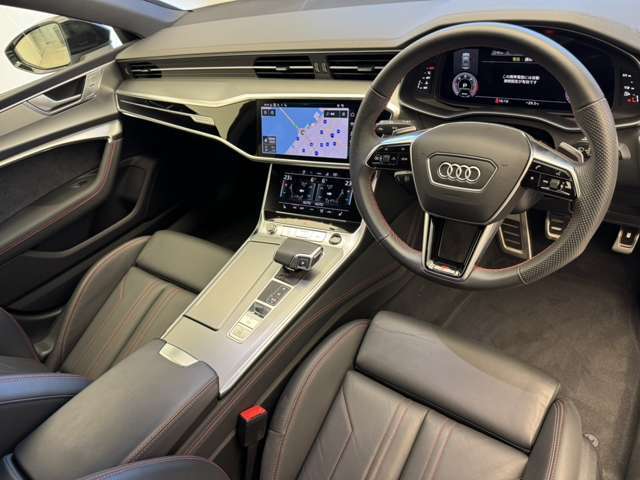 徹底した納車整備を施して上質なコンディションでお客様にお届けするのがAudi認定中古車。充実した保証やサポートで安心してお乗りいただけます。「Audiが2度認めたAudi」、それがAudi認定中古車です。