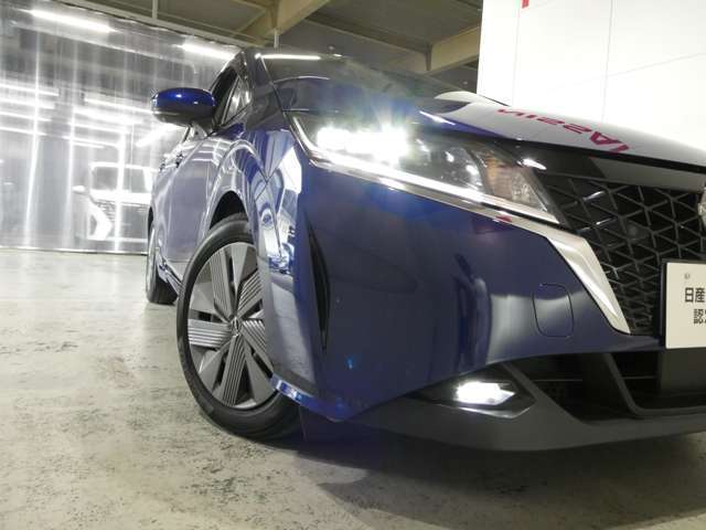 雨の日や夜間でも安心の明るいヘッドランプ『LEDヘッドランプ』！！