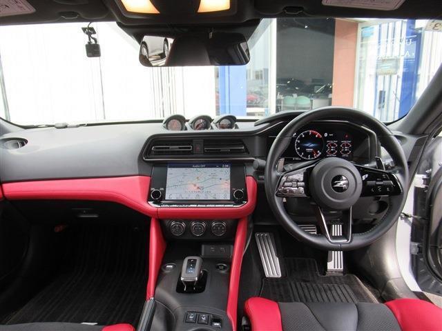 赤革/スエード調コンビシート・シートヒーター・BOSEサウンド・純正9型ナビ・フルセグ・LED・RAYS製純正19AW・エマージェンシーブレーキ・BSM・LDW・ハイビームアシスト・405PS・9AT