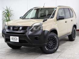 当社では全車修復歴無しの、状態が良い車両を厳選して仕入れております。ノーマル状態で仕入れた車両をベースとし、自社工場にてリノベーションカスタマイズを行っております。