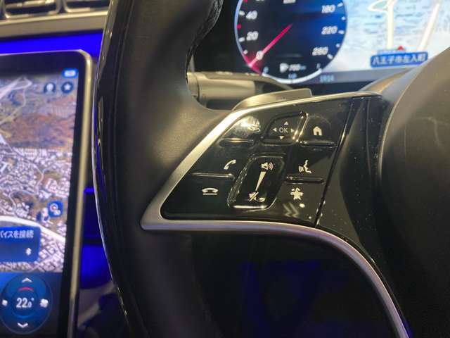認定中古車フェア期間中はお買い得な特典をご用意しております。ご検討中のお客様はぜひ当店スタッフまでお問い合わせ下さい。