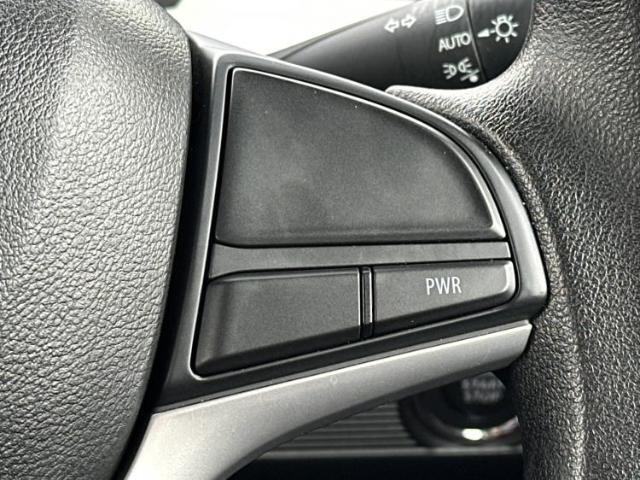 お車に合わせて無料保証以外にも、保証範囲、期間、距離を拡充させた有料保証もご用意しております！中古車の購入が初めてで不安・・・というお客様もご安心ください！