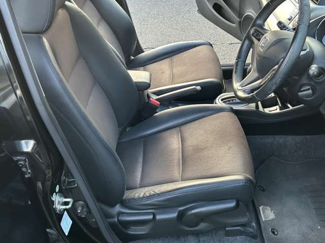 お手頃価格の軽自動車からコンパクトカー・ミニバンなど多彩なラインナップでお客様をお待ちしております！