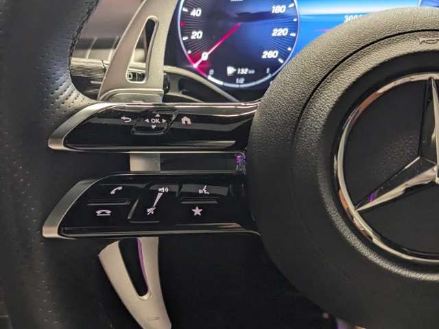 取り引きページ メルセデス・ベンツ GLE 300 d 4マチック AMGラインパッケージ