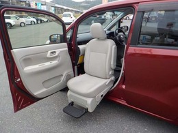 ★★★助手席シートリフトアップのムーヴ入庫しました！走行少なくおススメです！★★★
