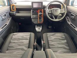 【インパネ全体】全方位で視界が広く、高い目線で運転もしやすいです！