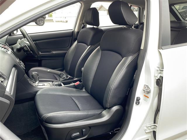 店舗にて現車の確認もいただけますので、お電話で在庫のご確認の上、是非ガリバー黒部店までご来店くださいませ！！！