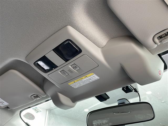 店舗にて現車の確認もいただけますので、お電話で在庫のご確認の上、是非ガリバー黒部店までご来店くださいませ！！！