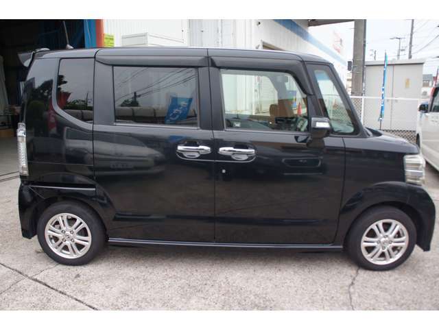 全国納車承っております！！中古車は、唯一無二と言われております♪当店のお車を気に入って頂きましたお客様の元へお届けできるように、全国納車を承っております☆陸送費等は、お気軽にお問合せください！！