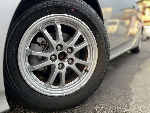 遠方の方もご依頼下さい！当店では全国にお車をご納車している実績がございます！安心してお任せください！