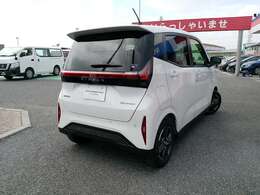 全国各地に登録納車配送可能です。なお全国の日産店にて整備、保証対応可能。