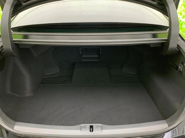 WECARS（ウィーカーズ）は全国250店舗展開！お客様が安心してカーライフをお楽しみいただけるよう社員一同心を込めてサポートいたします。