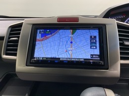 社外ナビ搭載です。知らない道も安心ですね！