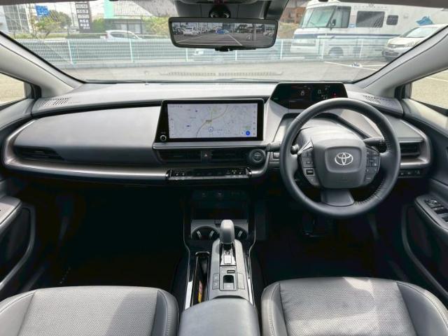 「この車の写真をもっと見たい」「状態が気になる」「この装備はついている？」どんな小さな疑問でもお気軽にお問い合わせください！