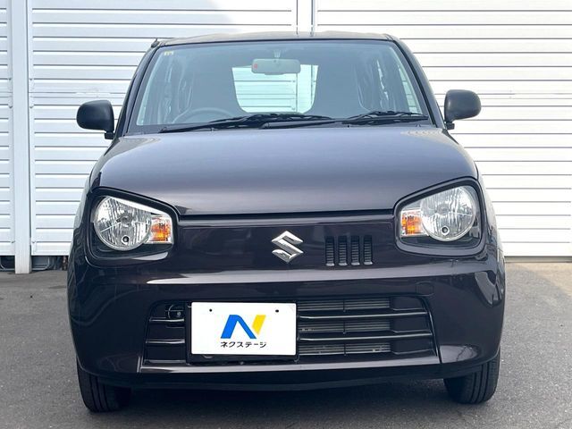 弊社では、全車『修復歴なし』のお車のみ取り扱っております。専任バイヤーによる厳選した仕入れの後、入庫後の車両チェックを行い、ネクステージが認定した高品質な中古車をご提供しております。