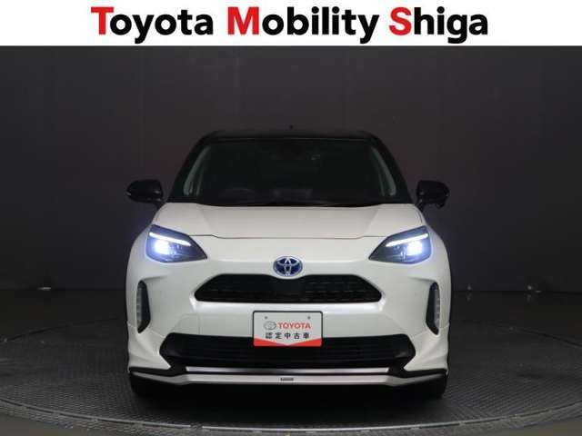 ハイビームとロービームを自動で切り替えるオートマチックハイビームが装備されています。