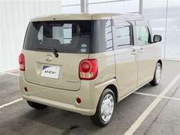 走行距離15,000kmです。（店舗間の移動などにより、少し増えることがございます。）