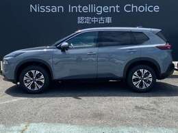 エクストレイルの横からの画像です。当店は全車　整備・保証付なので安心してご検討頂けます。次の画像でもお待ちしております。